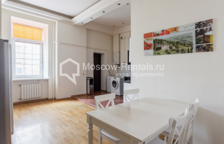 Photo #2 5-room (4 BR) apartment for <a href="http://moscow-rentals.ru/en/articles/long-term-rent" target="_blank">a long-term</a> rent
 in Russia, Moscow, Maly Kakovinsky lane, 1/8 bld 1