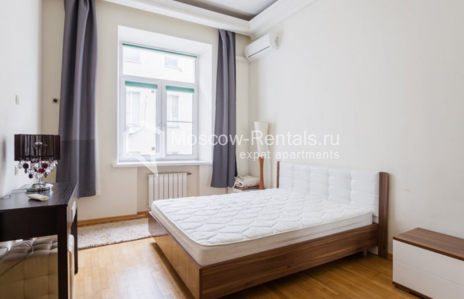 Photo #7 5-room (4 BR) apartment for <a href="http://moscow-rentals.ru/en/articles/long-term-rent" target="_blank">a long-term</a> rent
 in Russia, Moscow, Maly Kakovinsky lane, 1/8 bld 1