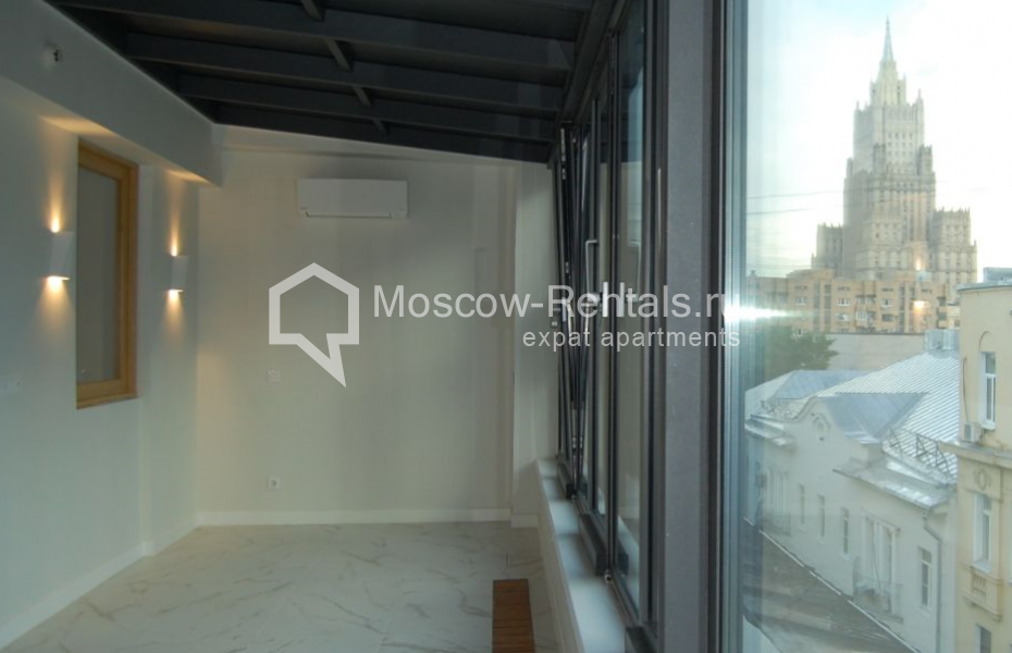 Photo #7 3-room (2 BR) apartment for <a href="http://moscow-rentals.ru/en/articles/long-term-rent" target="_blank">a long-term</a> rent
 in Russia, Moscow, Malyi Kakovinskyi lane, 6С1