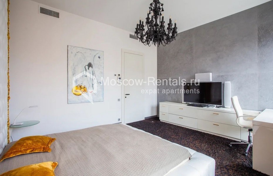 Photo #21 3-room (2 BR) apartment for <a href="http://moscow-rentals.ru/en/articles/long-term-rent" target="_blank">a long-term</a> rent
 in Russia, Moscow, B. Gruzinskaya str, 69-71