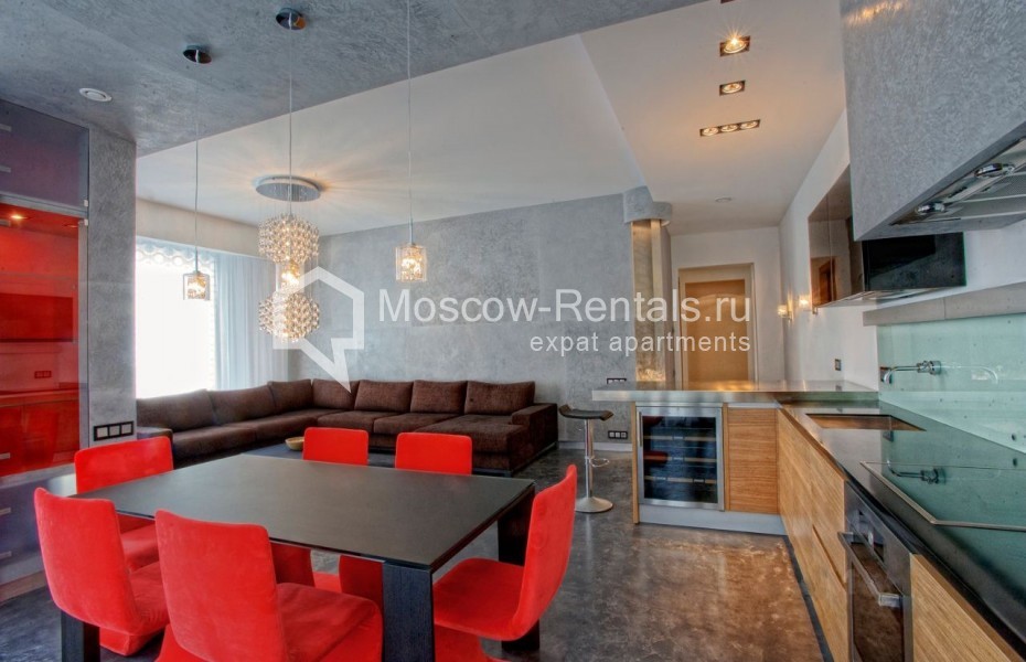 Photo #11 3-room (2 BR) apartment for <a href="http://moscow-rentals.ru/en/articles/long-term-rent" target="_blank">a long-term</a> rent
 in Russia, Moscow, B. Gruzinskaya str, 69-71