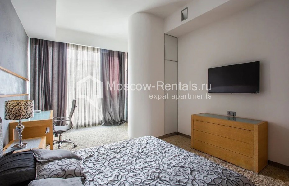 Photo #13 3-room (2 BR) apartment for <a href="http://moscow-rentals.ru/en/articles/long-term-rent" target="_blank">a long-term</a> rent
 in Russia, Moscow, B. Gruzinskaya str, 69-71