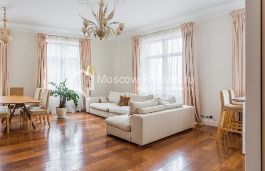 Photo #1 3-room (2 BR) apartment for <a href="http://moscow-rentals.ru/en/articles/long-term-rent" target="_blank">a long-term</a> rent
 in Russia, Moscow, B. Gnezdnikovskyi lane, 3
