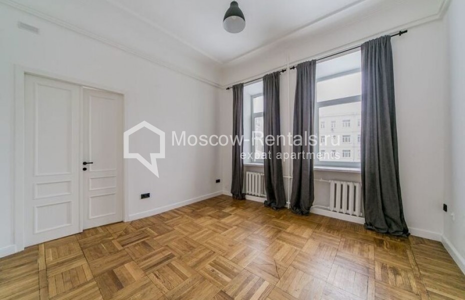 Photo #5 6-room (5 BR) apartment for <a href="http://moscow-rentals.ru/en/articles/long-term-rent" target="_blank">a long-term</a> rent
 in Russia, Moscow, Sadovo-Kudrinskaya str, 23С1