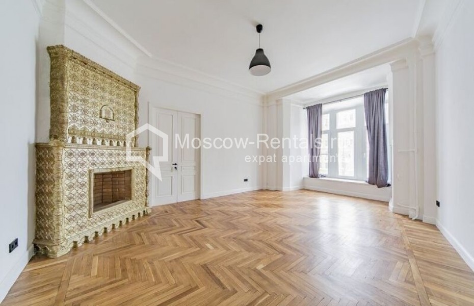Photo #1 6-room (5 BR) apartment for <a href="http://moscow-rentals.ru/en/articles/long-term-rent" target="_blank">a long-term</a> rent
 in Russia, Moscow, Sadovo-Kudrinskaya str, 23С1