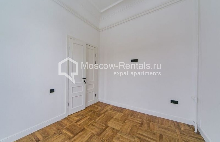 Photo #9 6-room (5 BR) apartment for <a href="http://moscow-rentals.ru/en/articles/long-term-rent" target="_blank">a long-term</a> rent
 in Russia, Moscow, Sadovo-Kudrinskaya str, 23С1