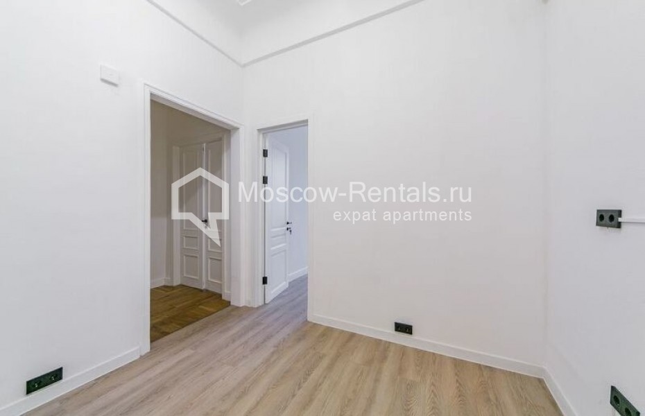 Photo #13 6-room (5 BR) apartment for <a href="http://moscow-rentals.ru/en/articles/long-term-rent" target="_blank">a long-term</a> rent
 in Russia, Moscow, Sadovo-Kudrinskaya str, 23С1