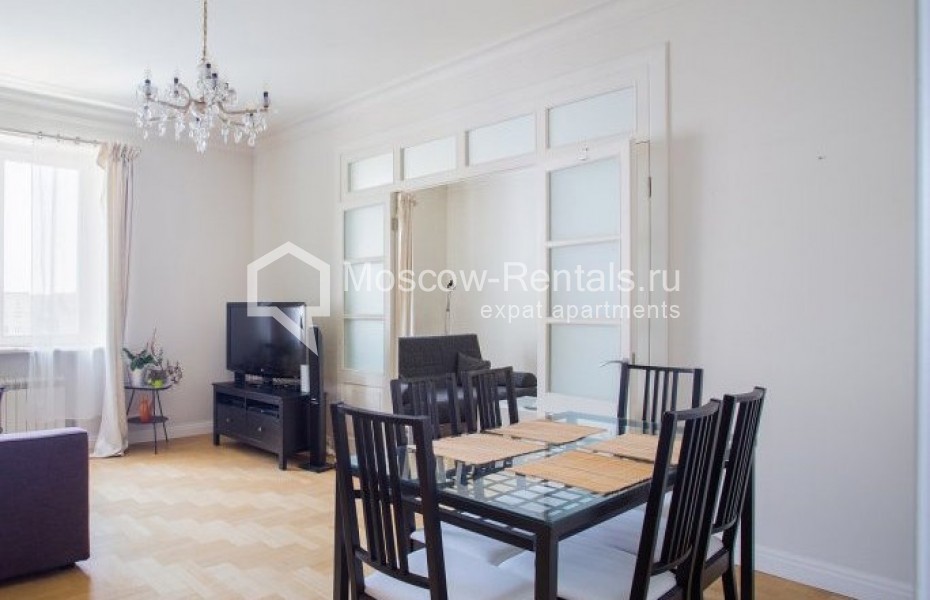 Photo #5 4-room (3 BR) apartment for <a href="http://moscow-rentals.ru/en/articles/long-term-rent" target="_blank">a long-term</a> rent
 in Russia, Moscow, Lavrushinskyi lane, 17