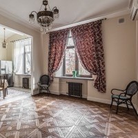 Photo #1 3-room (2 BR) apartment for <a href="http://moscow-rentals.ru/en/articles/long-term-rent" target="_blank">a long-term</a> rent
 in Russia, Moscow, Smolenskyi blv, 15