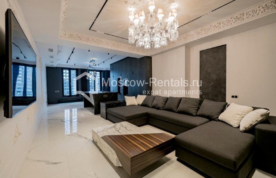 Photo #1 4-room (3 BR) apartment for <a href="http://moscow-rentals.ru/en/articles/long-term-rent" target="_blank">a long-term</a> rent
 in Russia, Moscow, Trubnikovskyi lane, 11