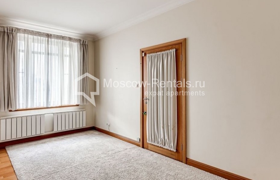 Photo #11 6-room (5 BR) apartment for <a href="http://moscow-rentals.ru/en/articles/long-term-rent" target="_blank">a long-term</a> rent
 in Russia, Moscow, 3rd Tverskaya-Yamskaya str, 44