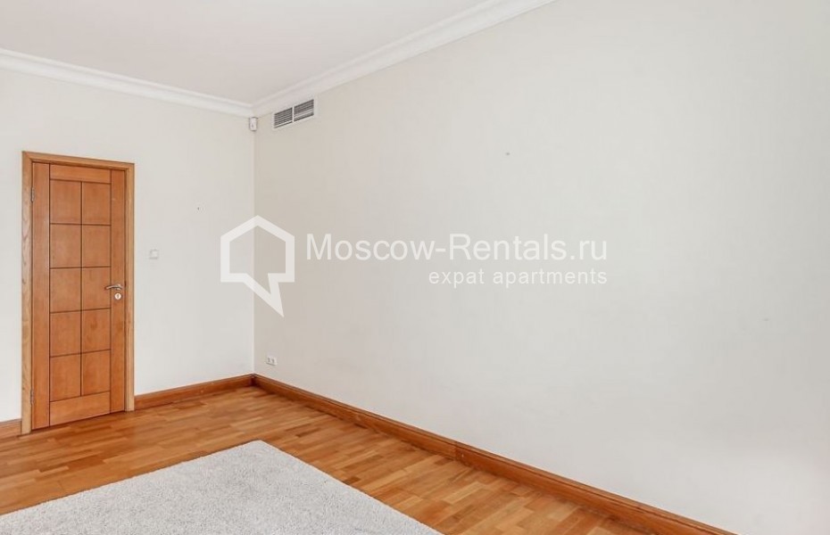 Photo #12 6-room (5 BR) apartment for <a href="http://moscow-rentals.ru/en/articles/long-term-rent" target="_blank">a long-term</a> rent
 in Russia, Moscow, 3rd Tverskaya-Yamskaya str, 44