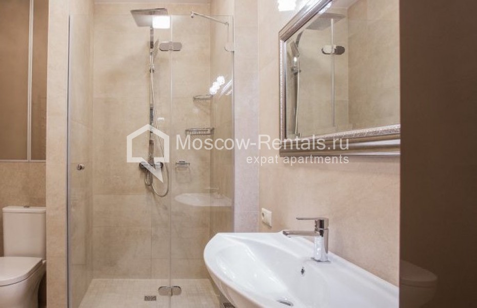 Photo #10 2-room (1 BR) apartment for <a href="http://moscow-rentals.ru/en/articles/long-term-rent" target="_blank">a long-term</a> rent
 in Russia, Moscow, B. Sadovaya str, 5К1