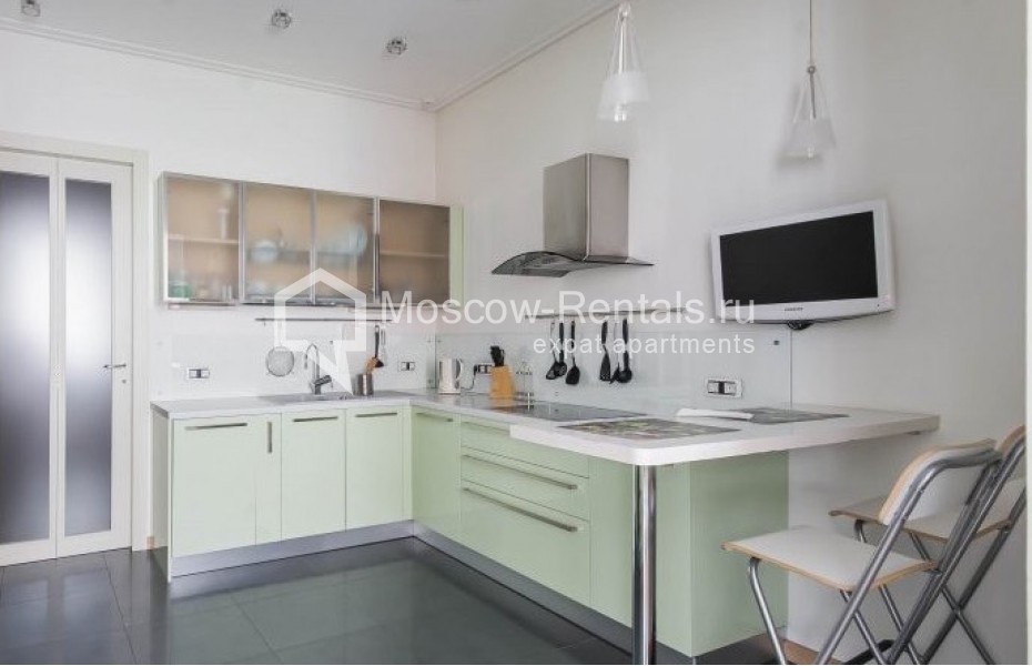 Photo #6 2-room (1 BR) apartment for <a href="http://moscow-rentals.ru/en/articles/long-term-rent" target="_blank">a long-term</a> rent
 in Russia, Moscow, M. Novopeskovskyi lane, 8