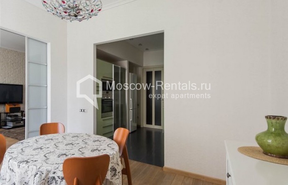 Photo #5 2-room (1 BR) apartment for <a href="http://moscow-rentals.ru/en/articles/long-term-rent" target="_blank">a long-term</a> rent
 in Russia, Moscow, M. Novopeskovskyi lane, 8