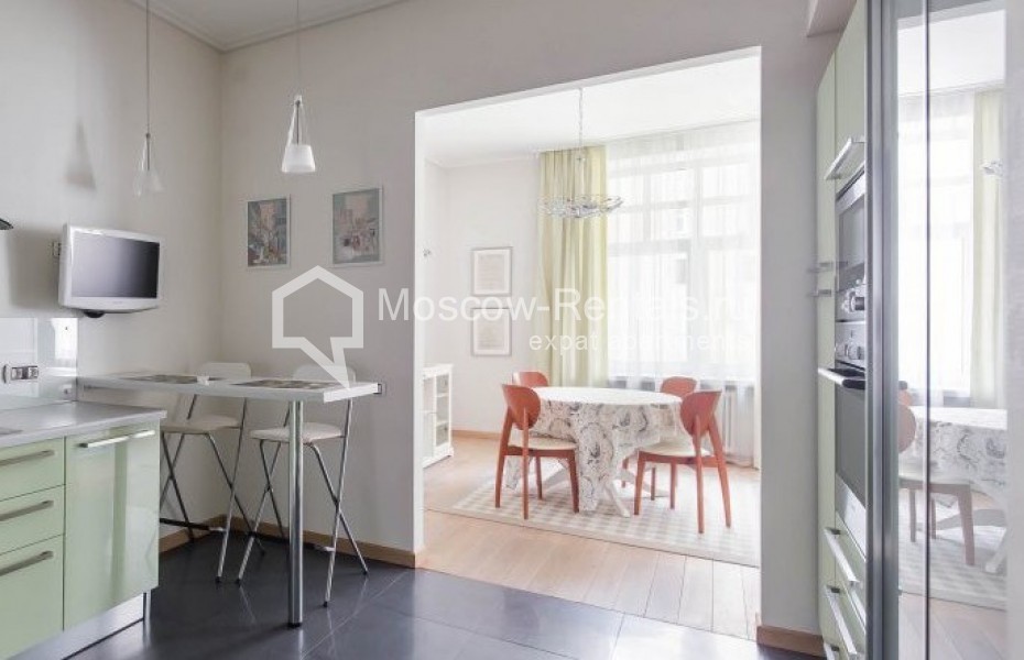 Photo #7 2-room (1 BR) apartment for <a href="http://moscow-rentals.ru/en/articles/long-term-rent" target="_blank">a long-term</a> rent
 in Russia, Moscow, M. Novopeskovskyi lane, 8