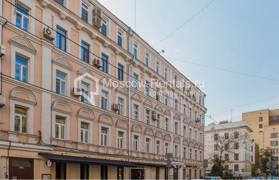Photo #17 4-room (3 BR) apartment for <a href="http://moscow-rentals.ru/en/articles/long-term-rent" target="_blank">a long-term</a> rent
 in Russia, Moscow, B. Patriarshyi lane, 4
