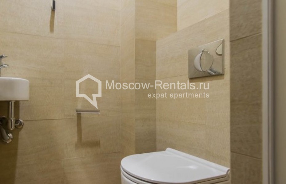 Photo #16 5-room (4 BR) apartment for <a href="http://moscow-rentals.ru/en/articles/long-term-rent" target="_blank">a long-term</a> rent
 in Russia, Moscow, B. Patriarshi lane, 8