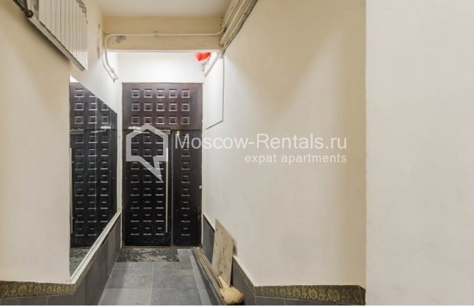 Photo #19 5-room (4 BR) apartment for <a href="http://moscow-rentals.ru/en/articles/long-term-rent" target="_blank">a long-term</a> rent
 in Russia, Moscow, B. Patriarshi lane, 8