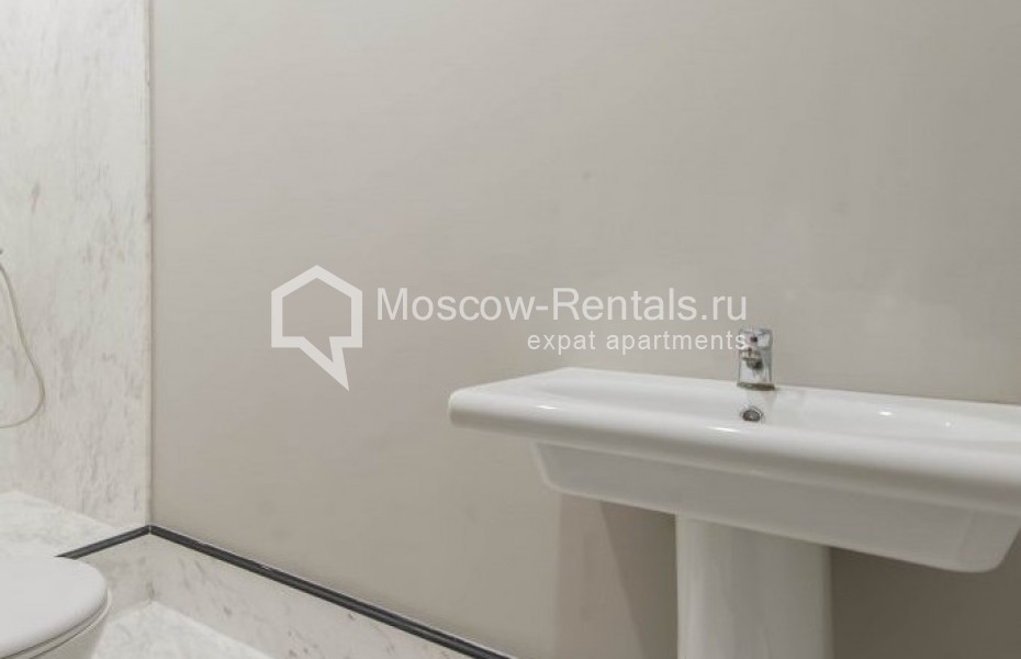 Photo #12 5-room (4 BR) apartment for <a href="http://moscow-rentals.ru/en/articles/long-term-rent" target="_blank">a long-term</a> rent
 in Russia, Moscow, M. Bronnaya str, 31/13С3