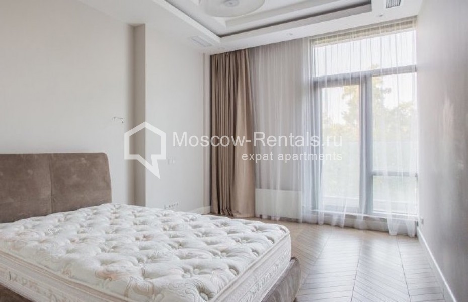 Photo #7 3-room (2 BR) apartment for <a href="http://moscow-rentals.ru/en/articles/long-term-rent" target="_blank">a long-term</a> rent
 in Russia, Moscow, Sovetskoi Armii str, 6