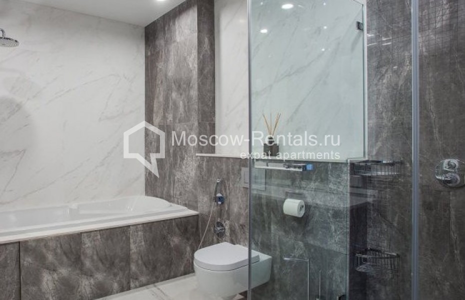 Photo #11 3-room (2 BR) apartment for <a href="http://moscow-rentals.ru/en/articles/long-term-rent" target="_blank">a long-term</a> rent
 in Russia, Moscow, Sovetskoi Armii str, 6