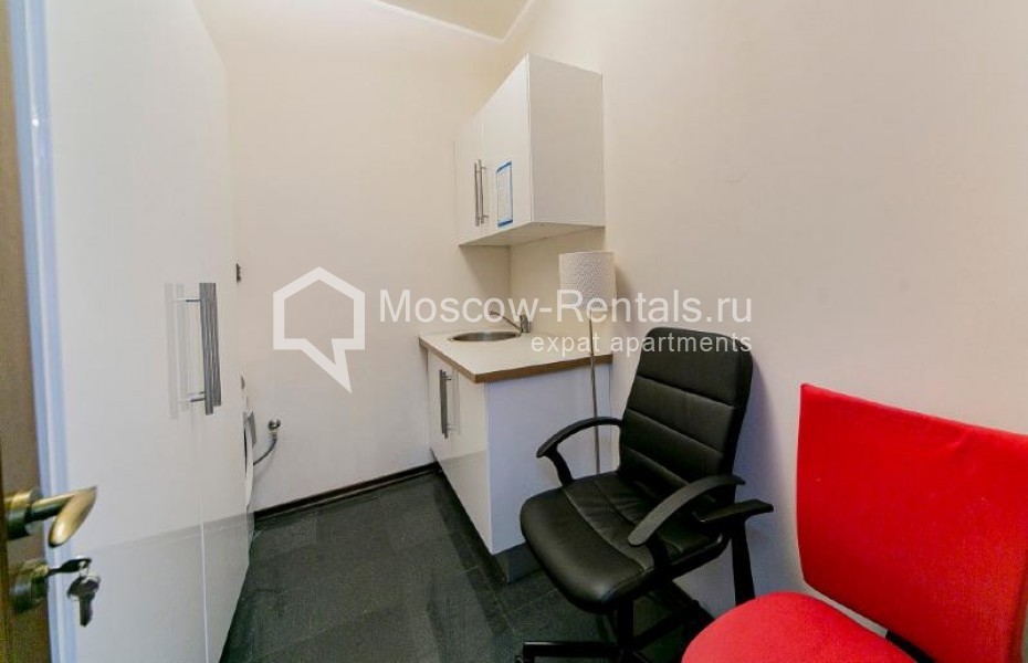 Photo #19 4-room (3 BR) apartment for <a href="http://moscow-rentals.ru/en/articles/long-term-rent" target="_blank">a long-term</a> rent
 in Russia, Moscow, Gogolevskyi blv, 29