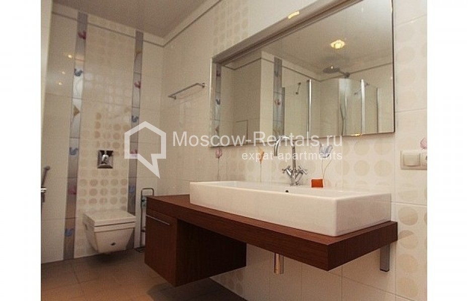 Photo #4 4-room (3 BR) apartment for <a href="http://moscow-rentals.ru/en/articles/long-term-rent" target="_blank">a long-term</a> rent
 in Russia, Moscow, Chapaevsky lane, 3
