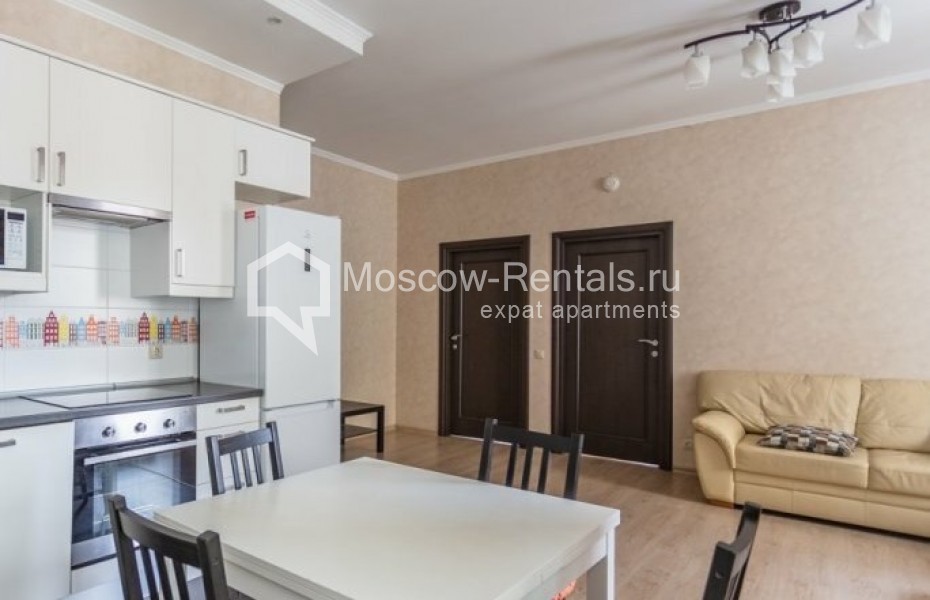 Photo #1 3-room (2 BR) apartment for <a href="http://moscow-rentals.ru/en/articles/long-term-rent" target="_blank">a long-term</a> rent
 in Russia, Moscow, Shabolovka str, 23К1