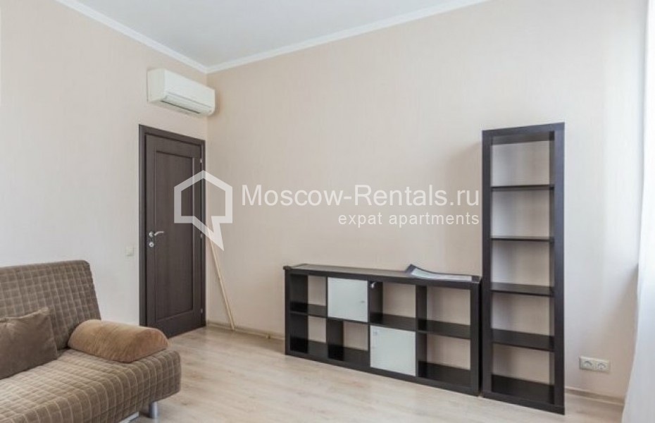 Photo #5 3-room (2 BR) apartment for <a href="http://moscow-rentals.ru/en/articles/long-term-rent" target="_blank">a long-term</a> rent
 in Russia, Moscow, Shabolovka str, 23К1