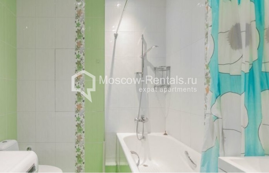 Photo #6 3-room (2 BR) apartment for <a href="http://moscow-rentals.ru/en/articles/long-term-rent" target="_blank">a long-term</a> rent
 in Russia, Moscow, Shabolovka str, 23К1