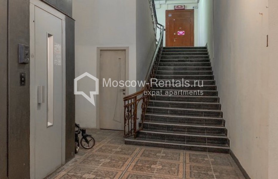 Photo #20 3-room (2 BR) apartment for <a href="http://moscow-rentals.ru/en/articles/long-term-rent" target="_blank">a long-term</a> rent
 in Russia, Moscow, Strastnoi blv, 4С4
