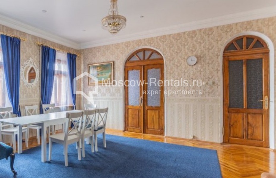 Photo #2 3-room (2 BR) apartment for <a href="http://moscow-rentals.ru/en/articles/long-term-rent" target="_blank">a long-term</a> rent
 in Russia, Moscow, Strastnoi blv, 4С4