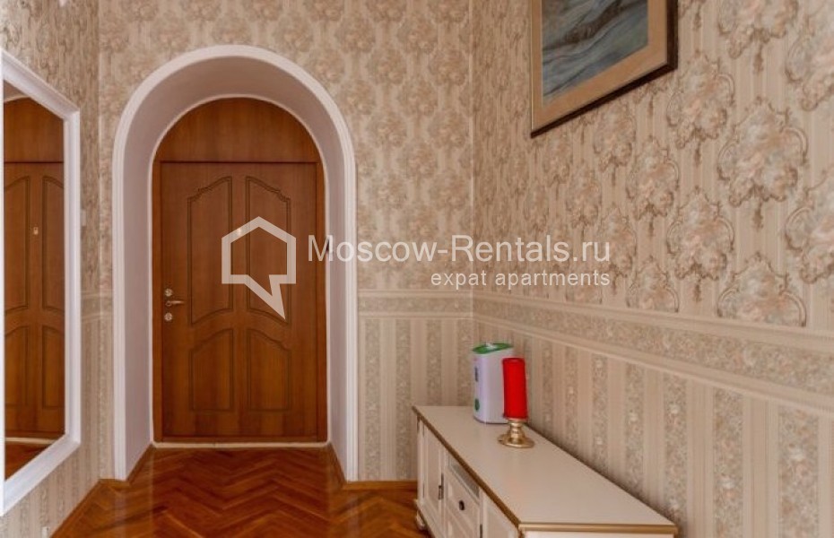Photo #18 3-room (2 BR) apartment for <a href="http://moscow-rentals.ru/en/articles/long-term-rent" target="_blank">a long-term</a> rent
 in Russia, Moscow, Strastnoi blv, 4С4