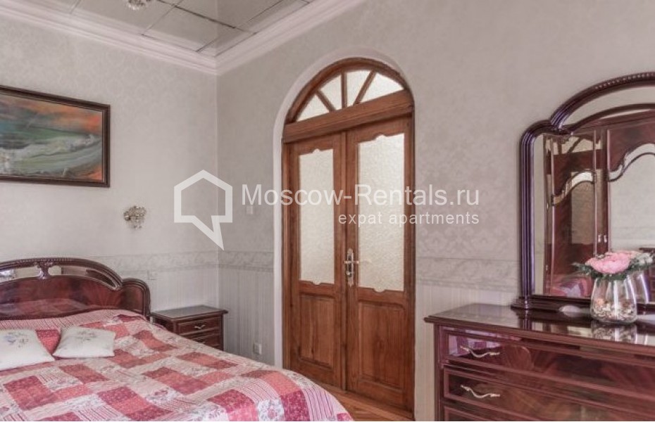 Photo #11 3-room (2 BR) apartment for <a href="http://moscow-rentals.ru/en/articles/long-term-rent" target="_blank">a long-term</a> rent
 in Russia, Moscow, Strastnoi blv, 4С4
