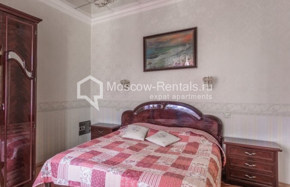 Photo #12 3-room (2 BR) apartment for <a href="http://moscow-rentals.ru/en/articles/long-term-rent" target="_blank">a long-term</a> rent
 in Russia, Moscow, Strastnoi blv, 4С4