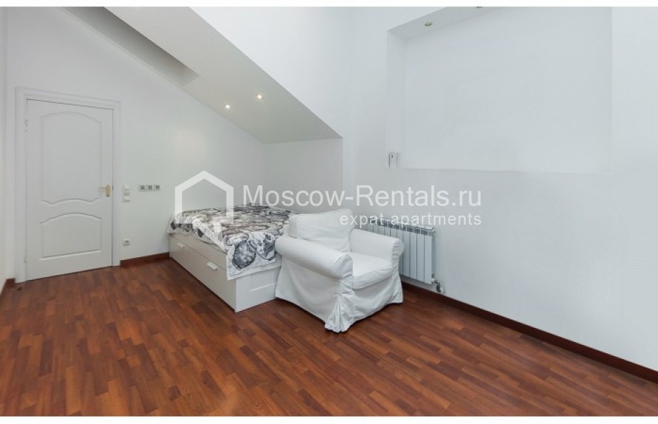 Photo #9 3-room (2 BR) apartment for <a href="http://moscow-rentals.ru/en/articles/long-term-rent" target="_blank">a long-term</a> rent
 in Russia, Moscow, Starokonushennyi lane, 5/14