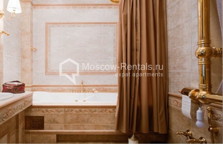 Photo #11 3-room (2 BR) apartment for <a href="http://moscow-rentals.ru/en/articles/long-term-rent" target="_blank">a long-term</a> rent
 in Russia, Moscow, Pogorelskyi lane, 6