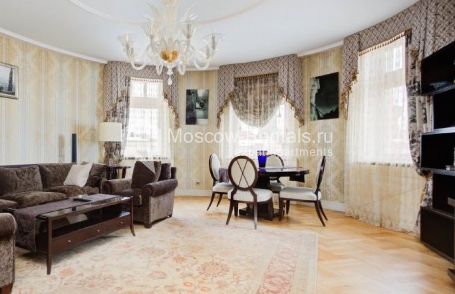 Photo #1 3-room (2 BR) apartment for <a href="http://moscow-rentals.ru/en/articles/long-term-rent" target="_blank">a long-term</a> rent
 in Russia, Moscow, Pogorelskyi lane, 6