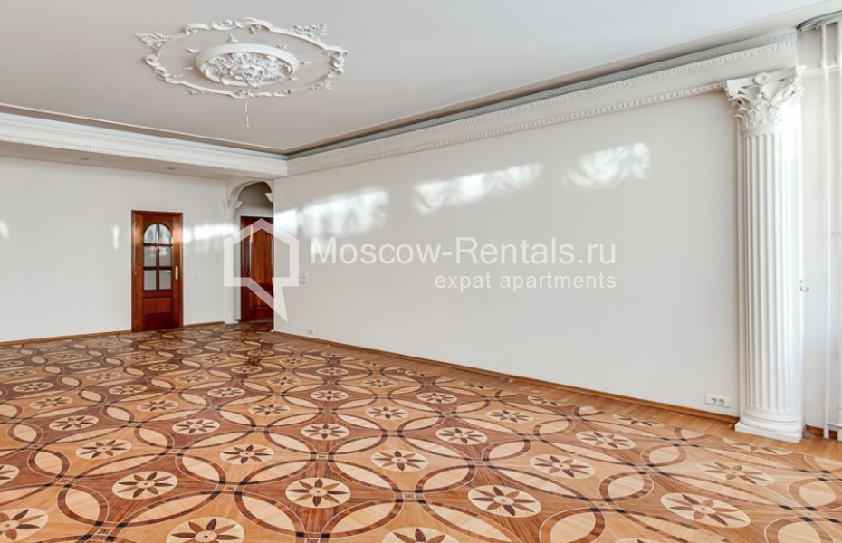 Photo #2 6-room (5 BR) apartment for <a href="http://moscow-rentals.ru/en/articles/long-term-rent" target="_blank">a long-term</a> rent
 in Russia, Moscow, B. Yakimanka str, 17/2С2