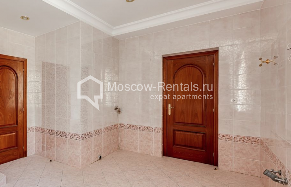Photo #22 6-room (5 BR) apartment for <a href="http://moscow-rentals.ru/en/articles/long-term-rent" target="_blank">a long-term</a> rent
 in Russia, Moscow, B. Yakimanka str, 17/2С2