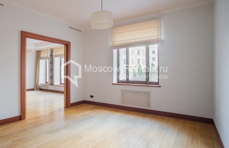 Photo #6 5-room (4 BR) apartment for <a href="http://moscow-rentals.ru/en/articles/long-term-rent" target="_blank">a long-term</a> rent
 in Russia, Moscow, Plotnikov lane, 21С1