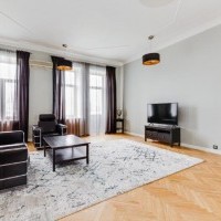 Photo #2 5-room (4 BR) apartment for <a href="http://moscow-rentals.ru/en/articles/long-term-rent" target="_blank">a long-term</a> rent
 in Russia, Moscow, Spiridonovka str, 38