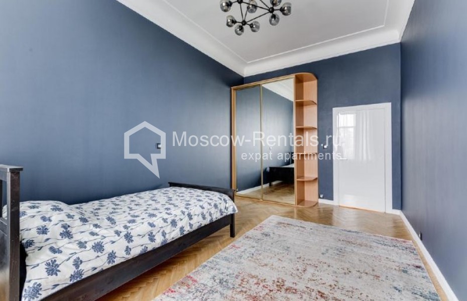 Photo #17 5-room (4 BR) apartment for <a href="http://moscow-rentals.ru/en/articles/long-term-rent" target="_blank">a long-term</a> rent
 in Russia, Moscow, Spiridonovka str, 38