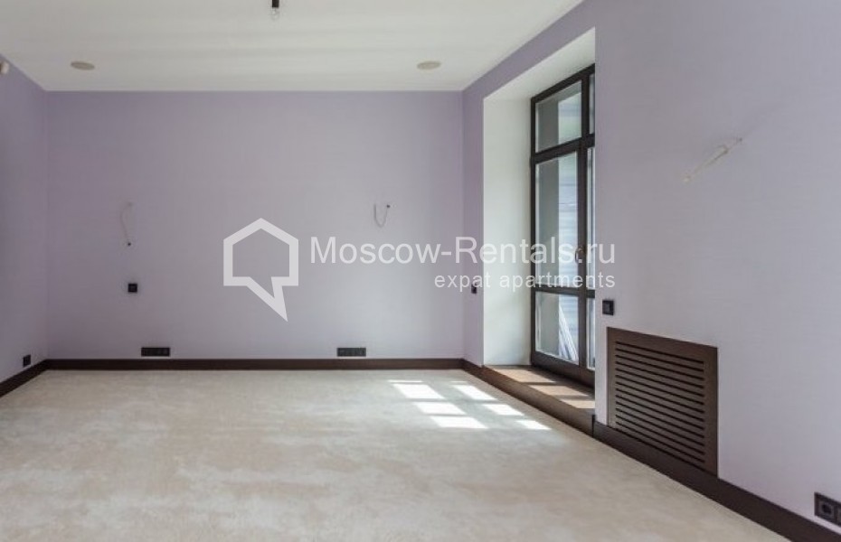 Photo #9 3-room (2 BR) apartment for <a href="http://moscow-rentals.ru/en/articles/long-term-rent" target="_blank">a long-term</a> rent
 in Russia, Moscow, 3rd Tverskaya-Yamskaya str, 25