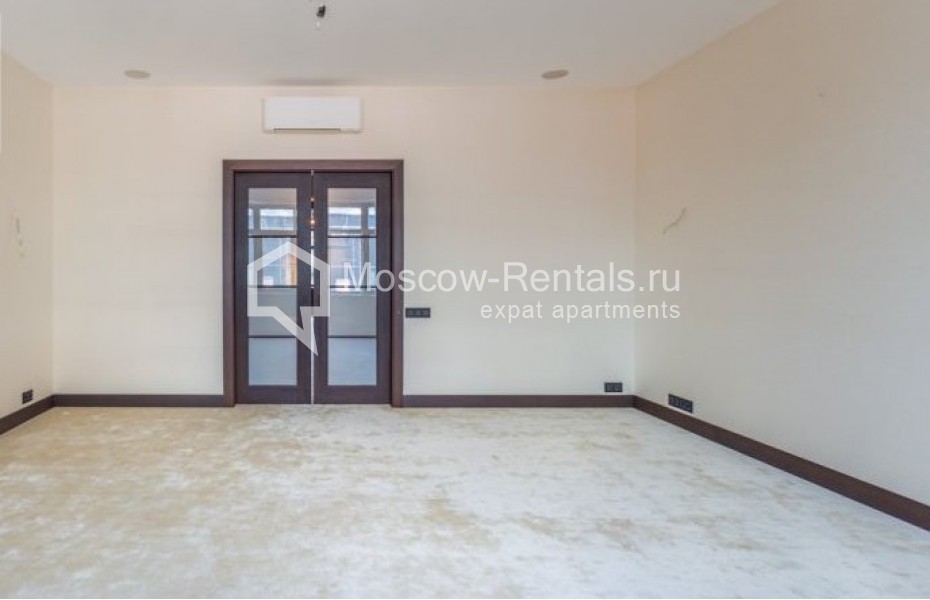 Photo #7 3-room (2 BR) apartment for <a href="http://moscow-rentals.ru/en/articles/long-term-rent" target="_blank">a long-term</a> rent
 in Russia, Moscow, 3rd Tverskaya-Yamskaya str, 25