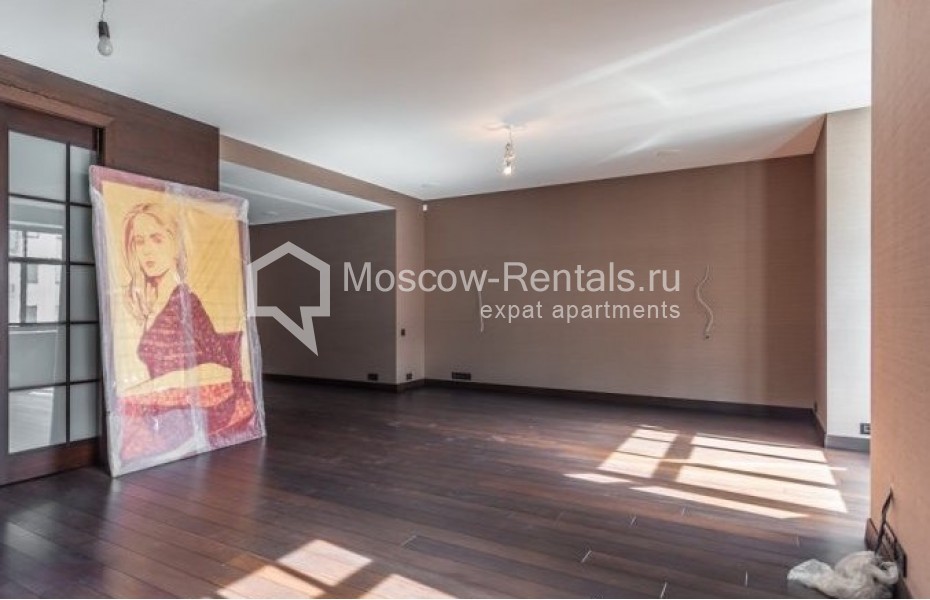 Photo #2 3-room (2 BR) apartment for <a href="http://moscow-rentals.ru/en/articles/long-term-rent" target="_blank">a long-term</a> rent
 in Russia, Moscow, 3rd Tverskaya-Yamskaya str, 25