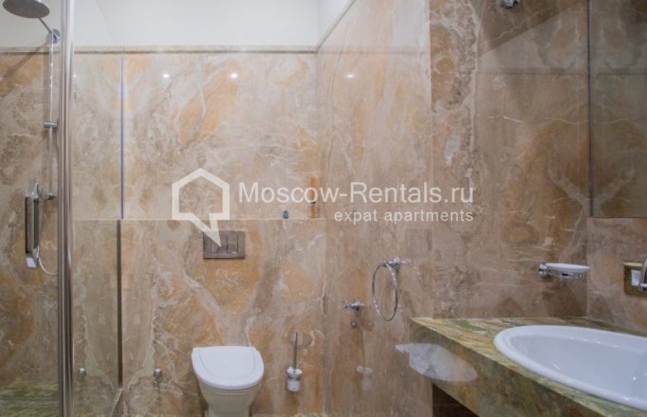 Photo #11 3-room (2 BR) apartment for <a href="http://moscow-rentals.ru/en/articles/long-term-rent" target="_blank">a long-term</a> rent
 in Russia, Moscow, 1st Truzhennikov lane, 17А