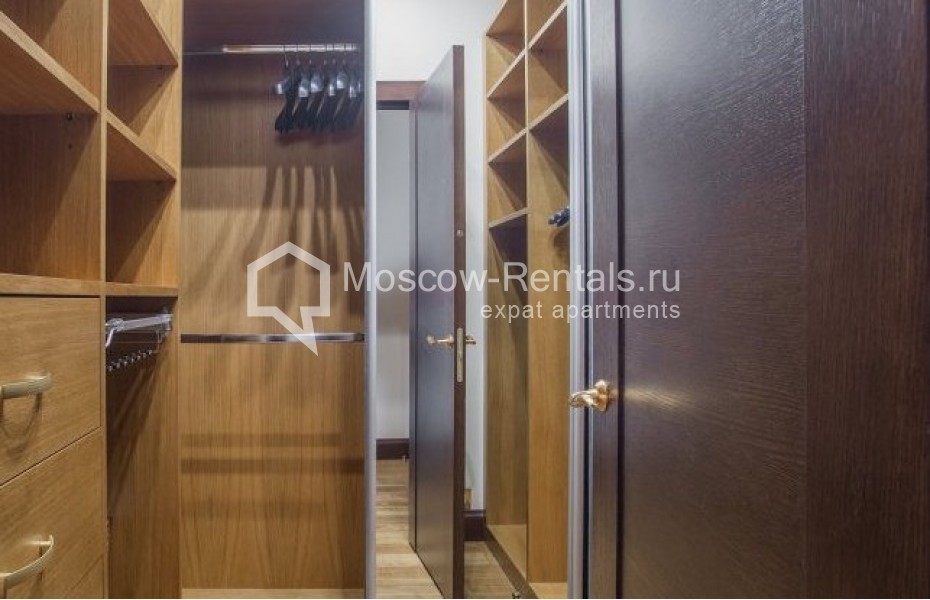Photo #15 3-room (2 BR) apartment for <a href="http://moscow-rentals.ru/en/articles/long-term-rent" target="_blank">a long-term</a> rent
 in Russia, Moscow, 1st Truzhennikov lane, 17А