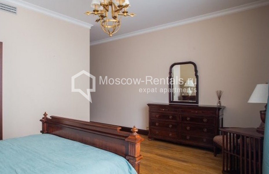 Photo #6 3-room (2 BR) apartment for <a href="http://moscow-rentals.ru/en/articles/long-term-rent" target="_blank">a long-term</a> rent
 in Russia, Moscow, 1st Truzhennikov lane, 17А